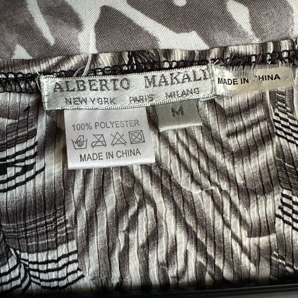 Alberto Makali Black and White Patterned Top - Picture 3 of 3